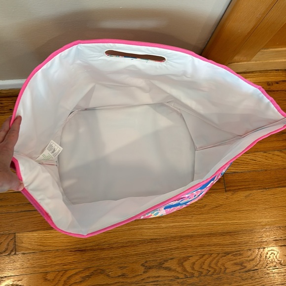 LILLY PULITZER Floral Insulated Beach Tote Cooler Bag Beverage Tote Bay Dreamin - Picture 4 of 6